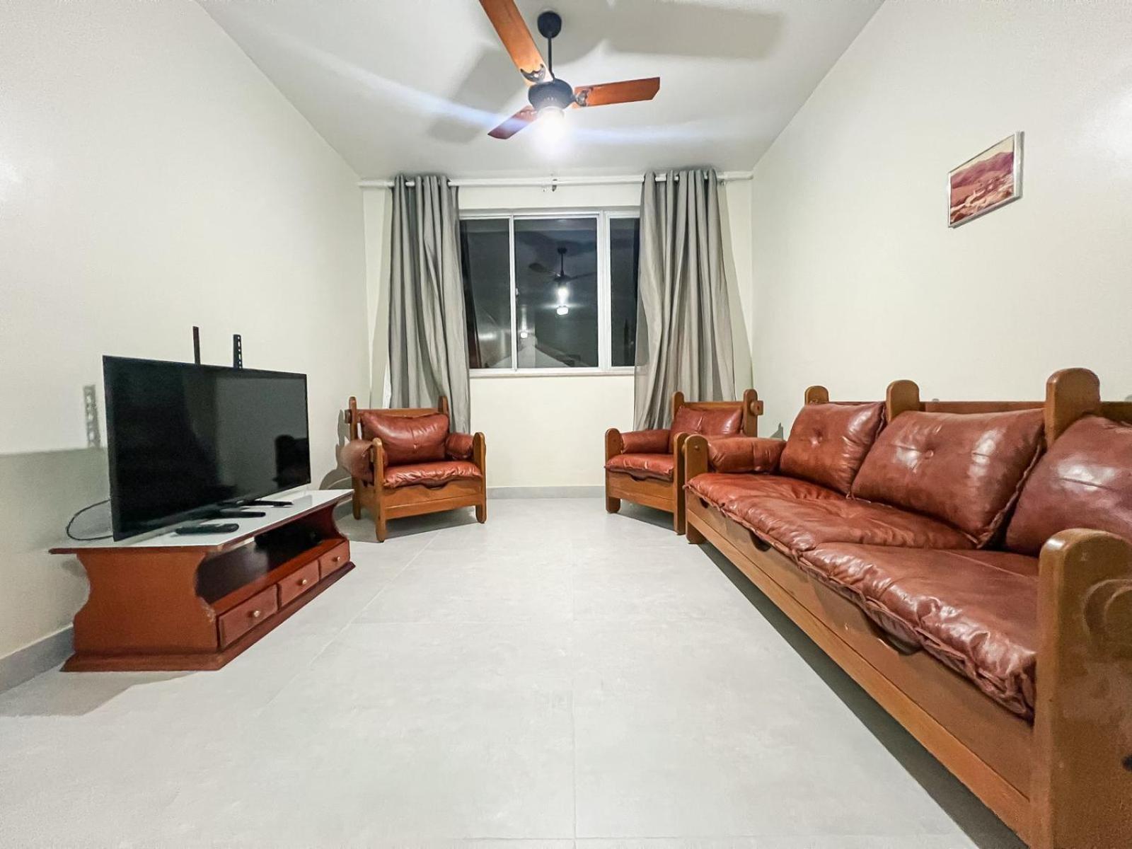 Apartamento Na Praia Do Forte - Poucos Passos Do Mar Cabo Frio Buitenkant foto